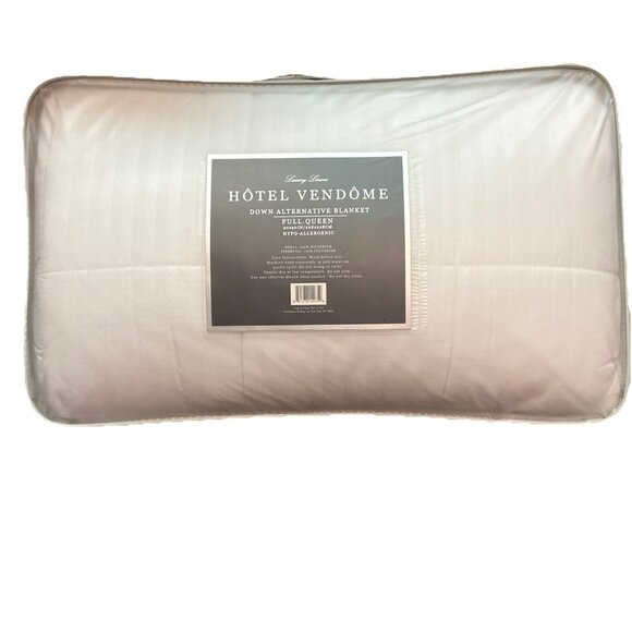 Luxury Linens Collection Down Alternative Blanket Full Queen White NWOT - Picture 2 of 3